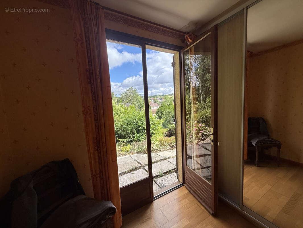 Maison située à Famechon - photo 10