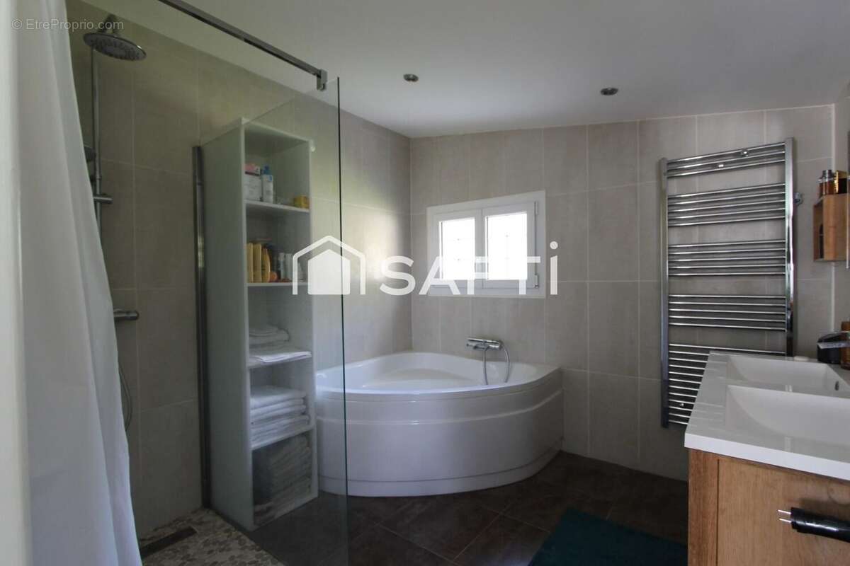 Photo 5 - Maison à LA CAILLERE-SAINT-HILAIRE