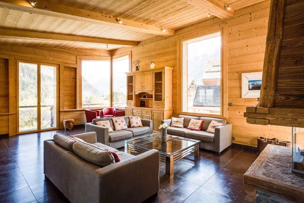 Maison à LES HOUCHES