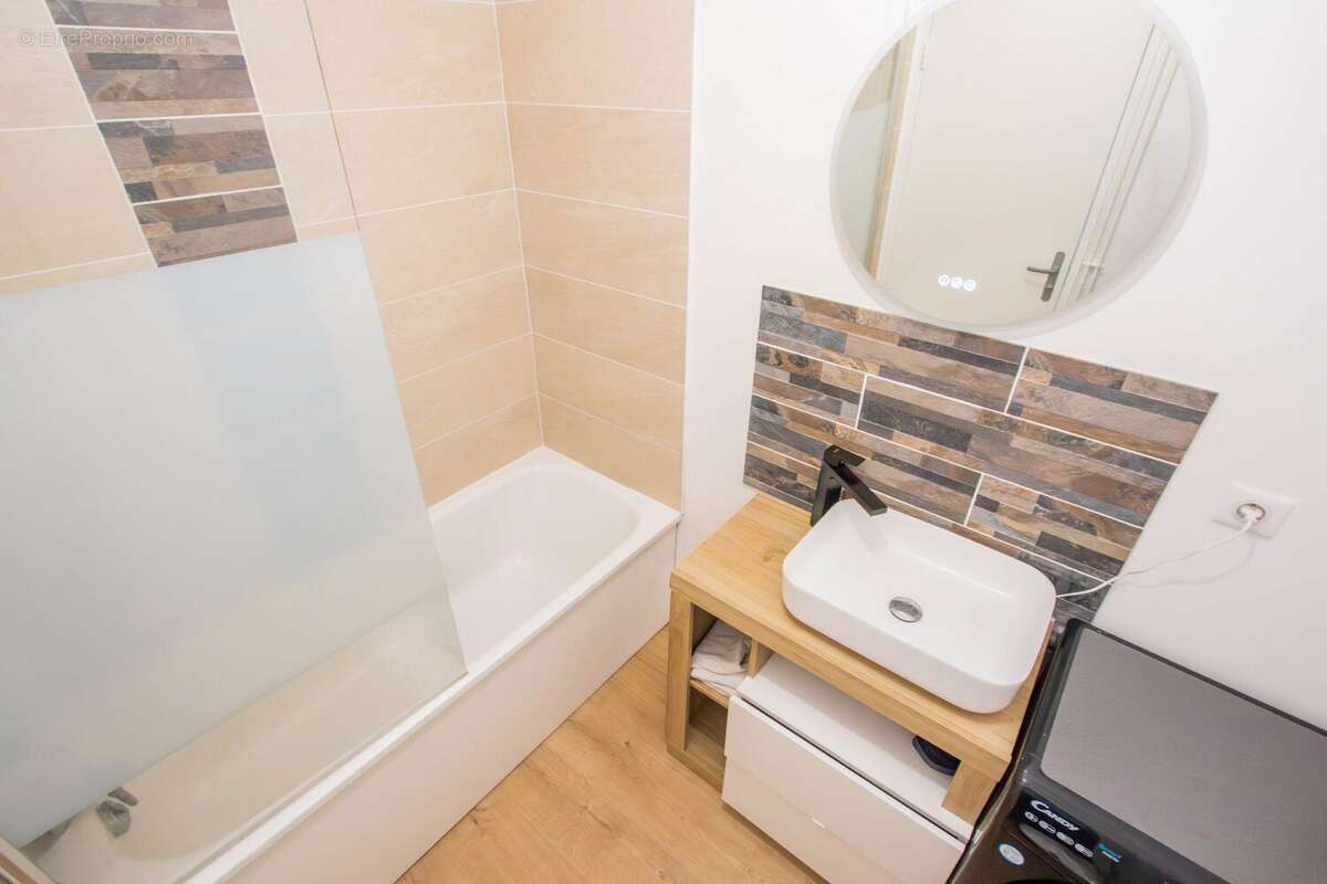 Appartement à TRELAZE