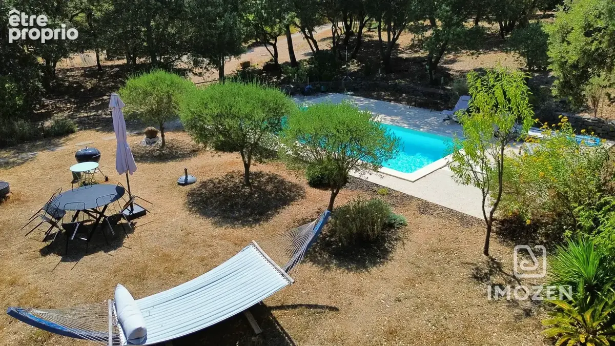 Propriété de caractère avec dépendances, piscine et terrain de 5 809 m2 - photo 20