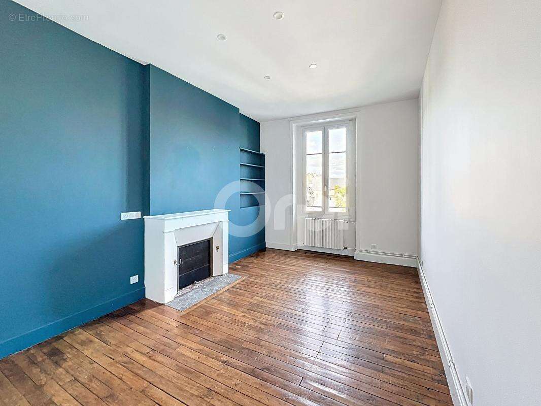 Appartement à BRIVE-LA-GAILLARDE