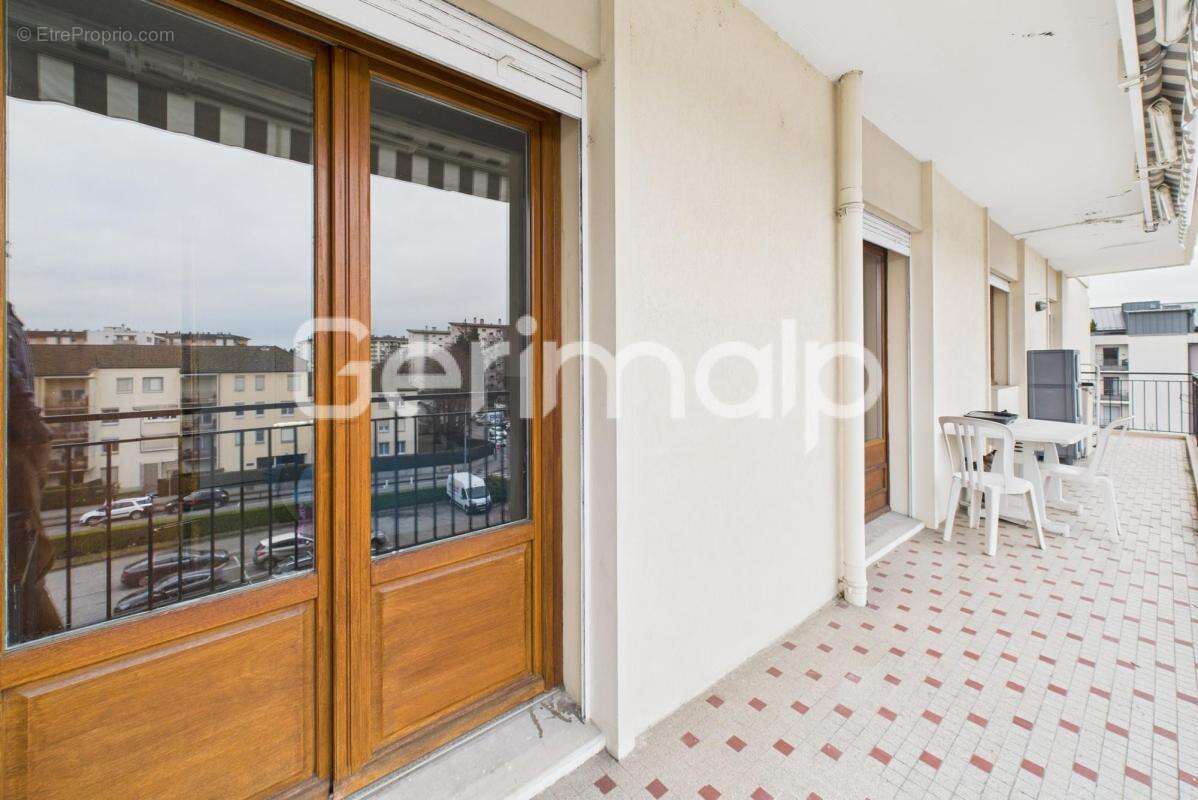 Appartement à ANNECY-LE-VIEUX