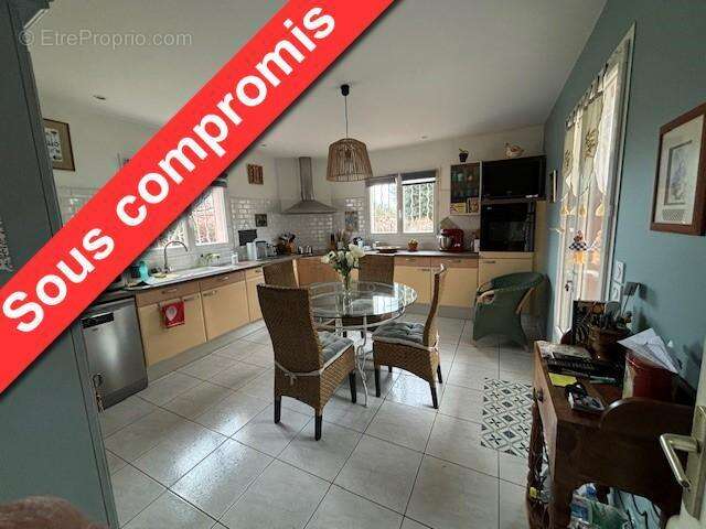   - Maison à TOULOUGES