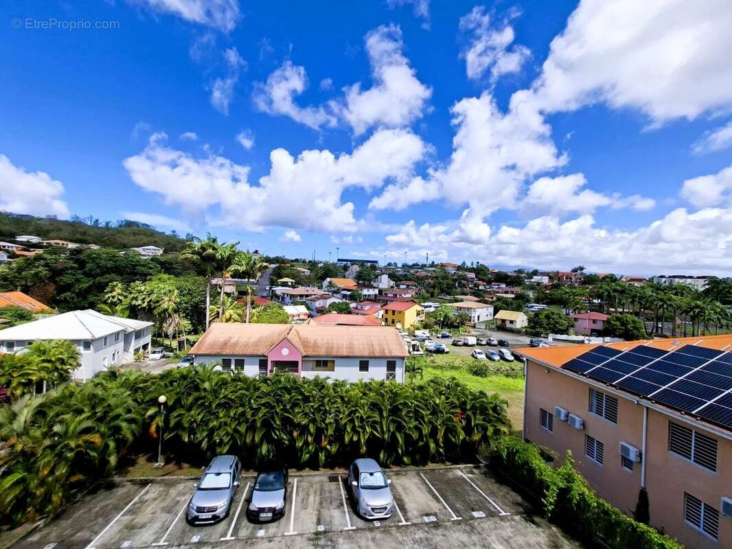 Appartement à LES TROIS-ILETS