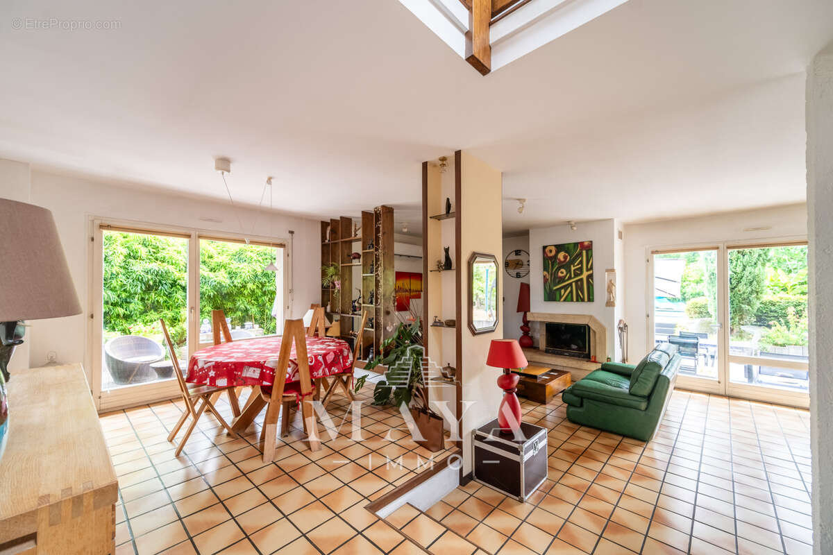 ESCHENTZWILLER, maison de 112m2 sur 7 ares avec piscine - photo 7