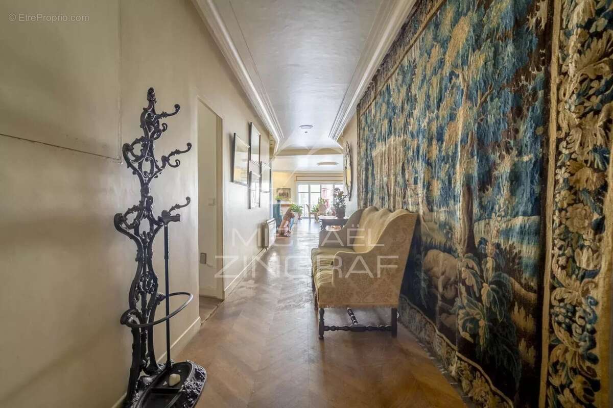 Face à l’Océan : Appartement d’exception face au Palais - photo 4