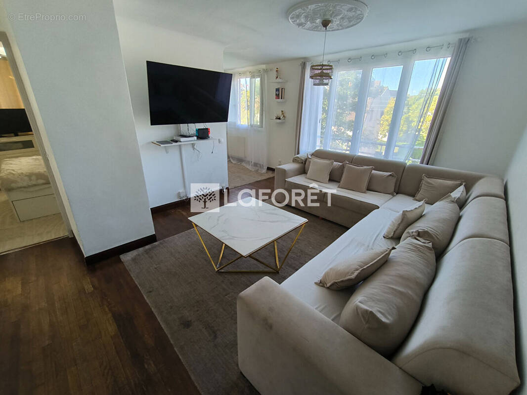 Appartement à MANTES-LA-VILLE