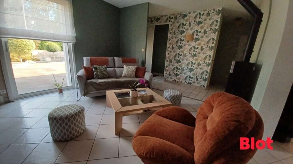 Maison 133 m² à Breal-Sous-Vitre  - photo 4