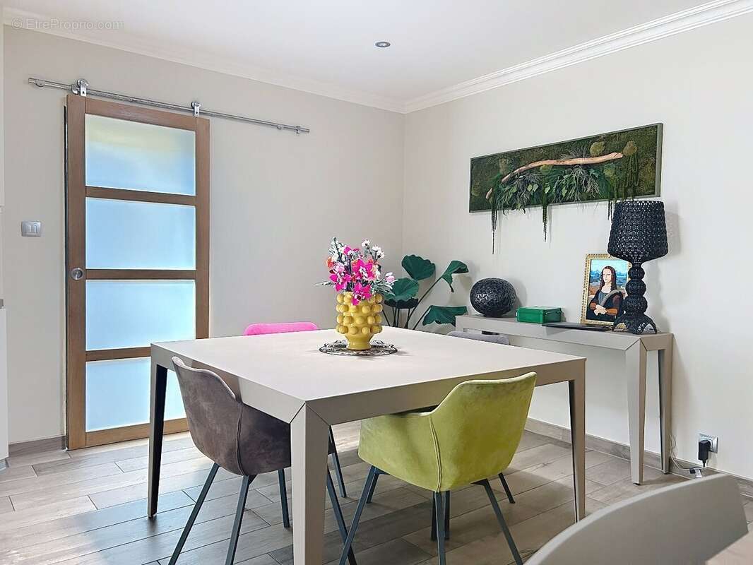 Maison à SAINT-JEAN-DE-VEDAS