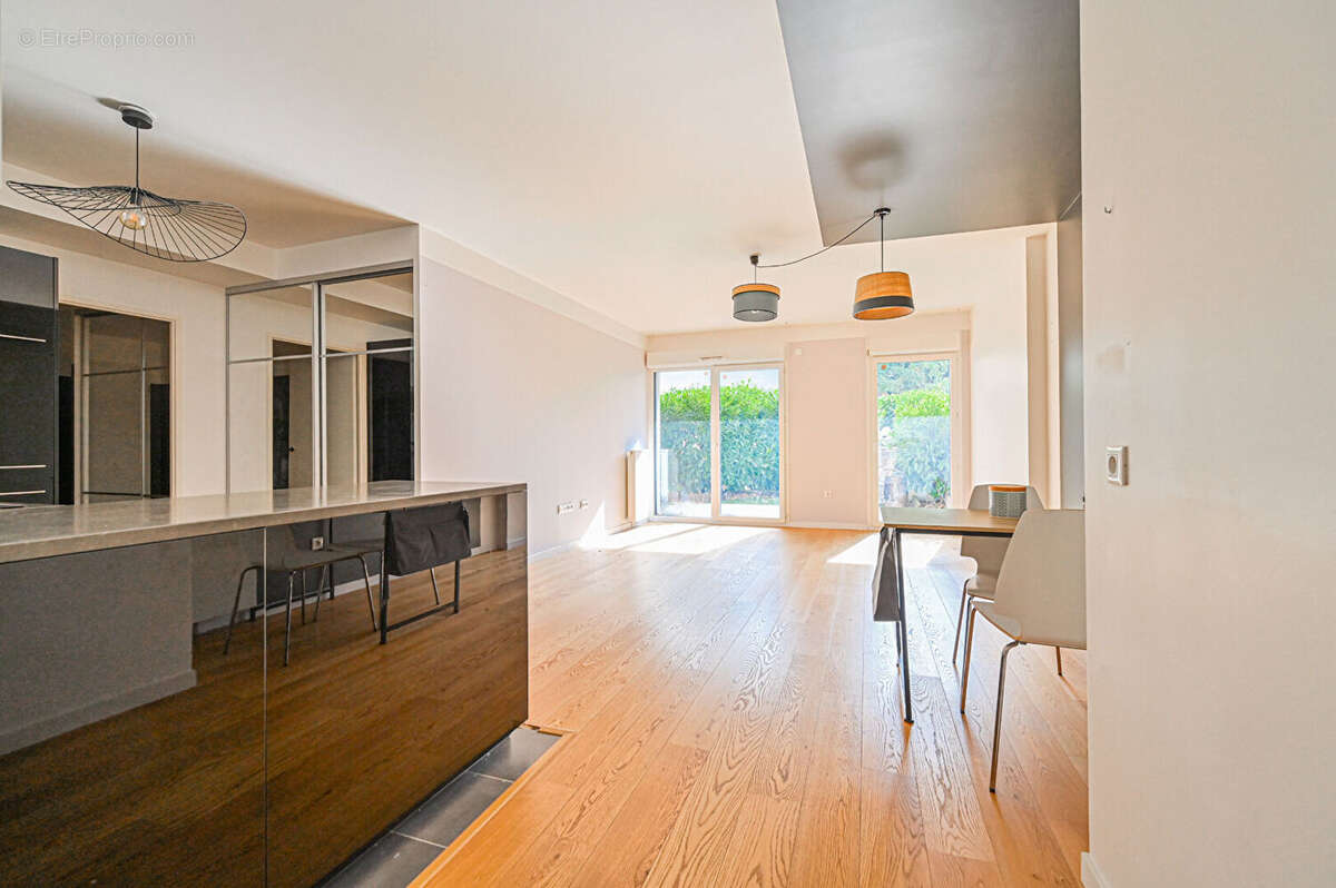 Appartement à CHATILLON