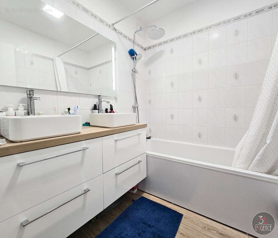 Maison à FONTENAY-SOUS-BOIS