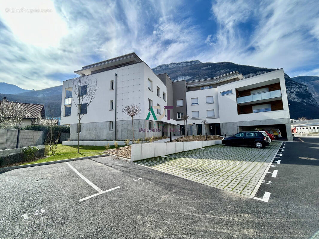 Appartement à SASSENAGE