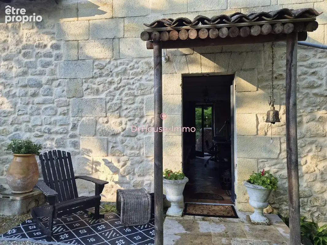 Maison 8 pièces 255 m² à vendre à Haux (33550) - photo 15