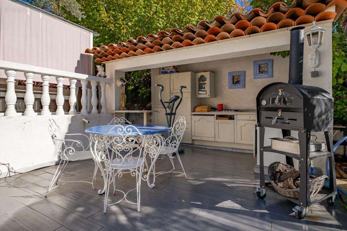 Maison à L&#039;ESCARENE