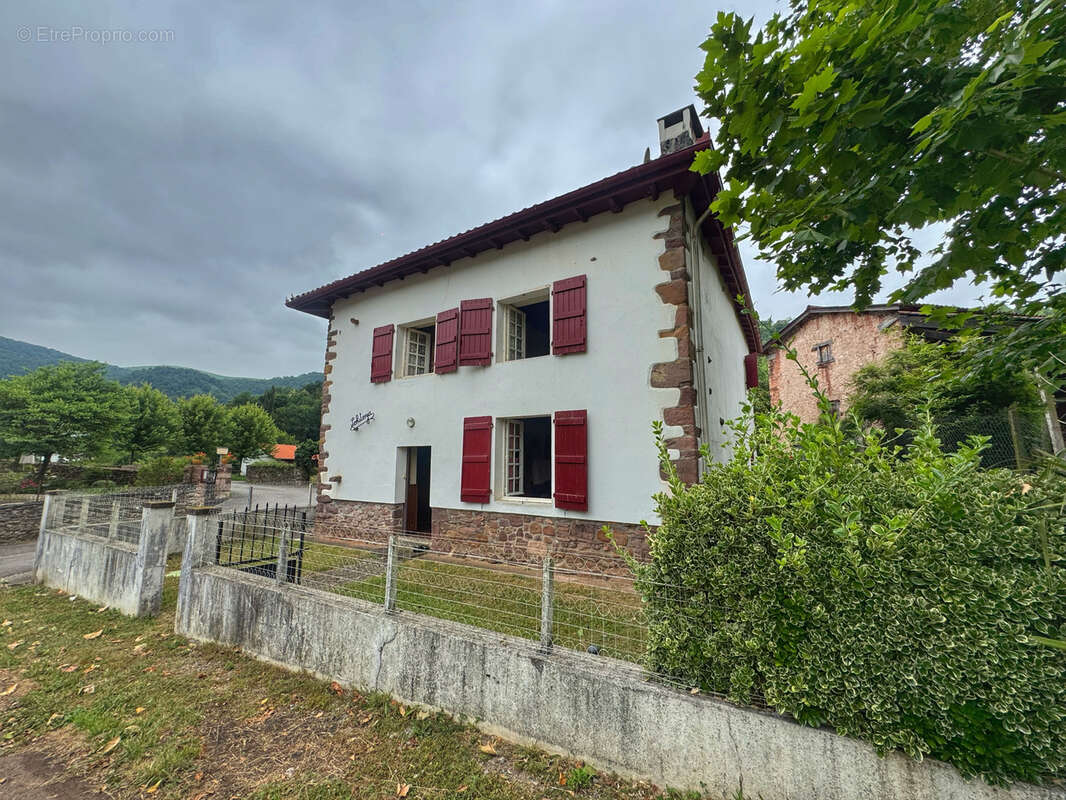 Maison à LARCEVEAU-ARROS-CIBITS