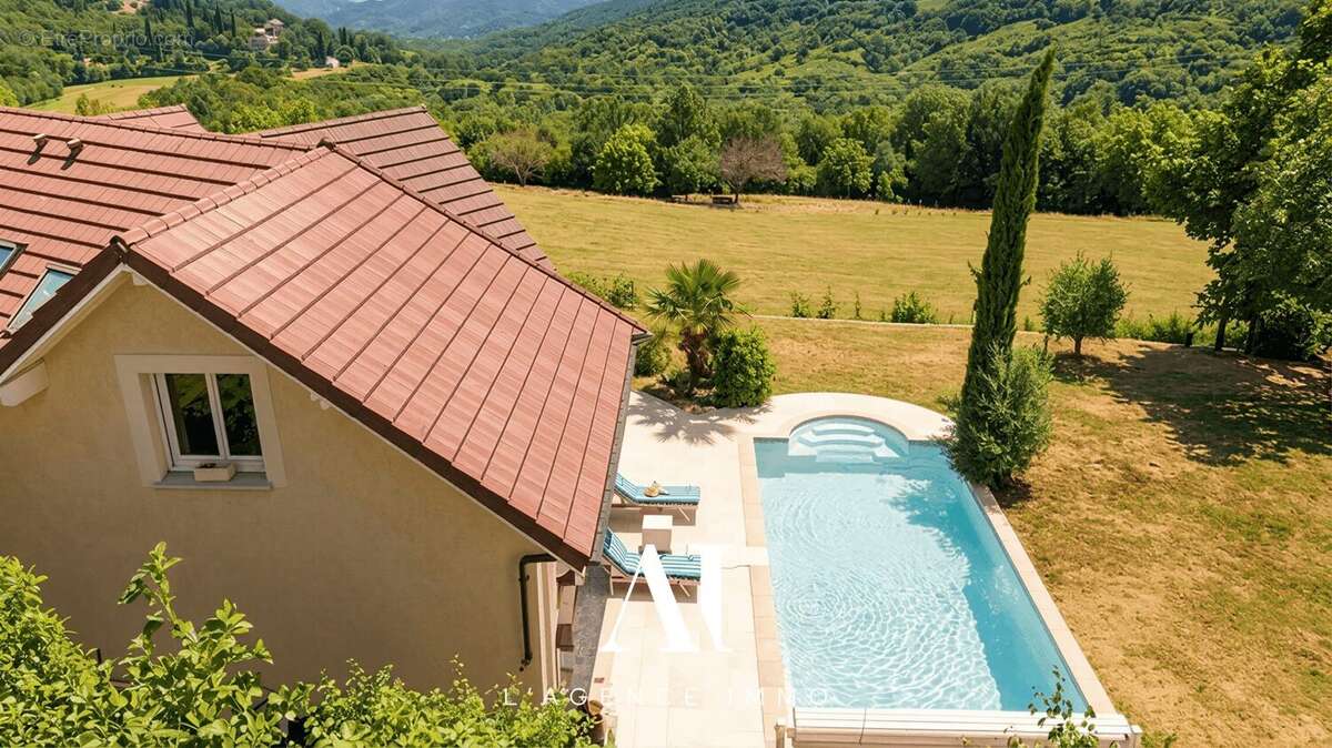 Maison 268 m² à Eloise  - photo 6
