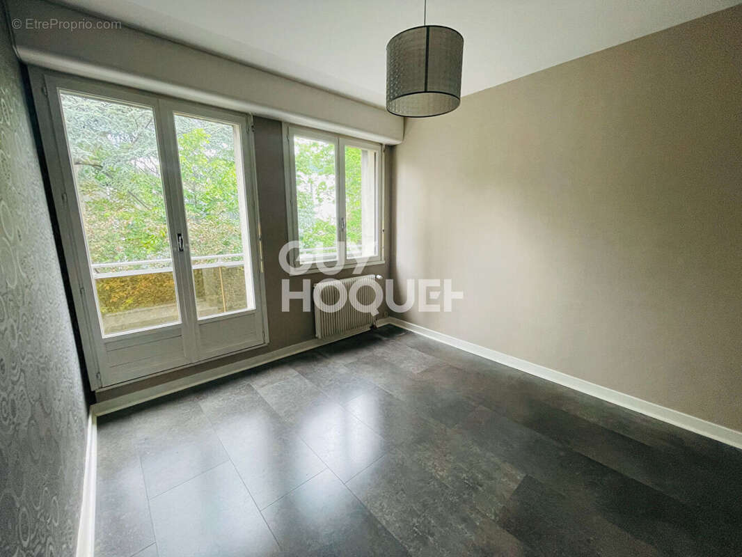 Appartement à CHAMALIERES