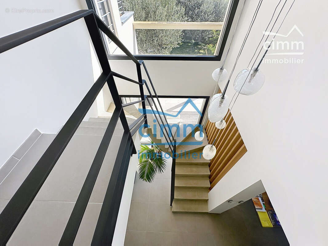 Maison 180 m² à Beaumes-De-Venise  - photo 6