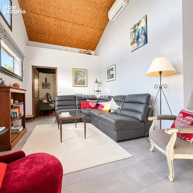 Maison 6 pièces 130 m² à vendre à Saint-Astier (24110) - photo 8