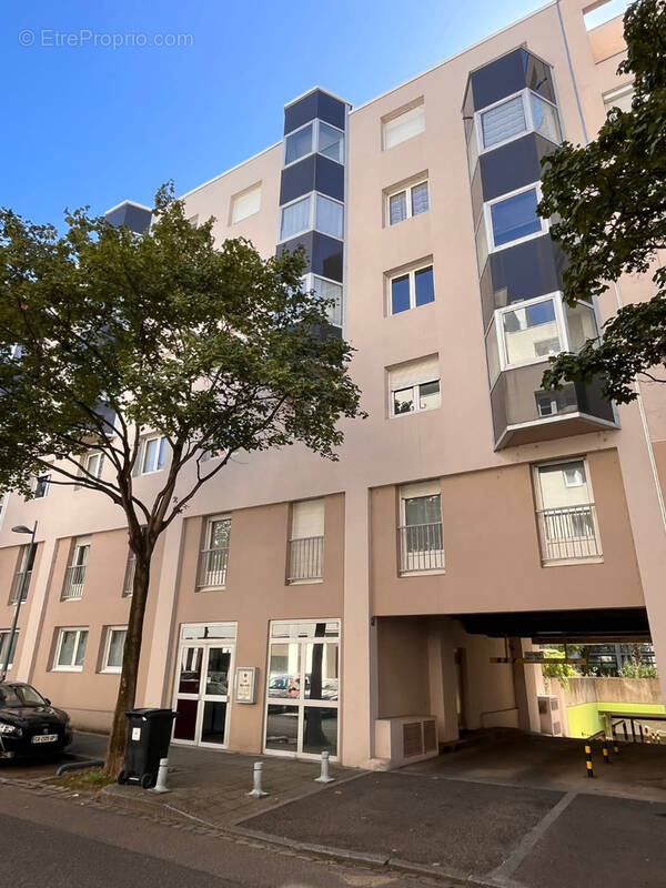 Appartement à LYON-7E