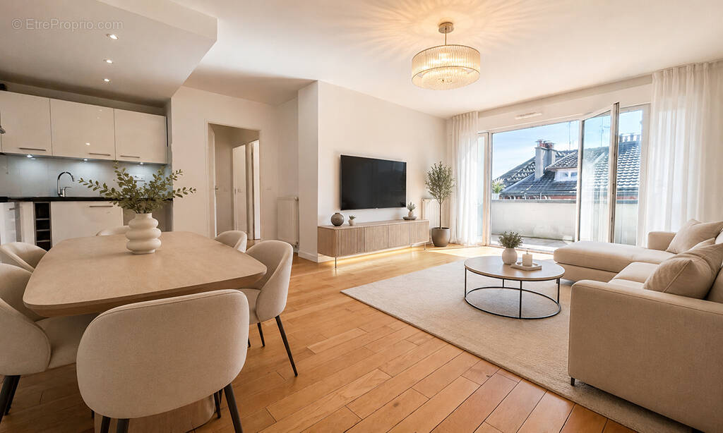 Appartement à SARTROUVILLE