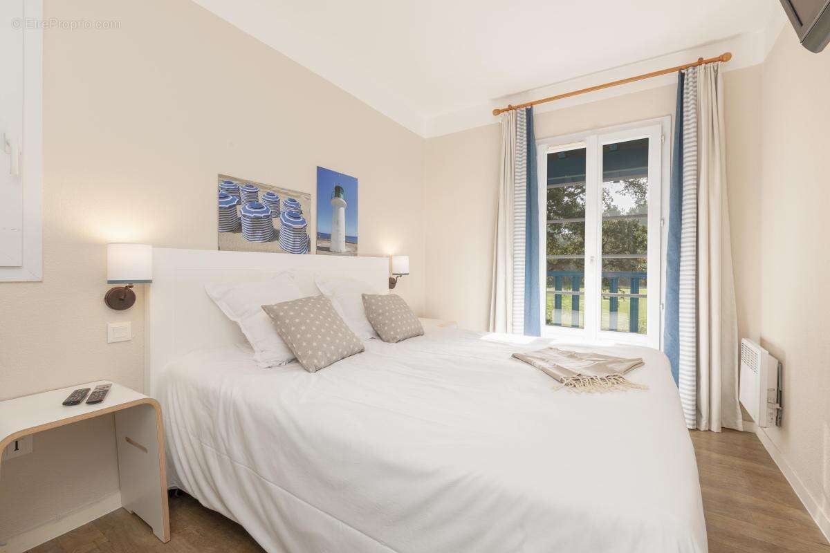 Appartement à MOLIETS-ET-MAA