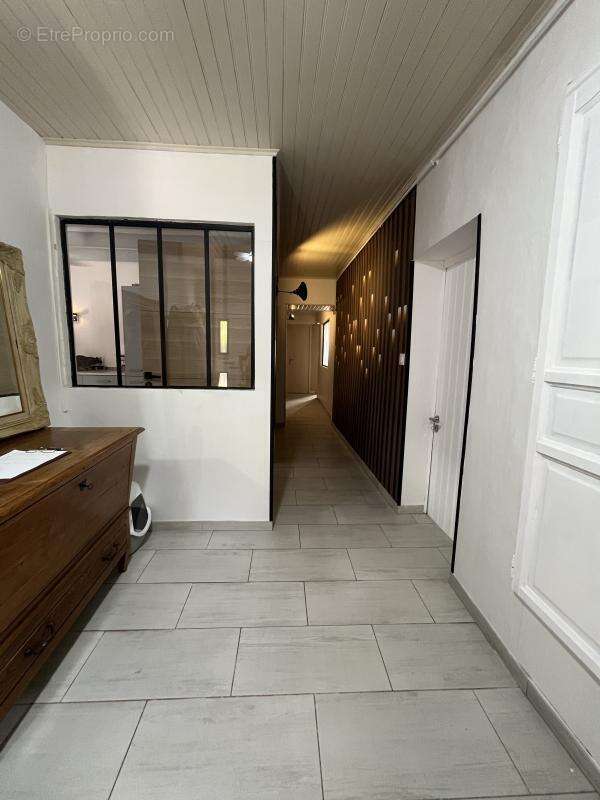 Maison 6 pièces 170 m² à vendre à Saint-Bonnet (16300) - photo 6