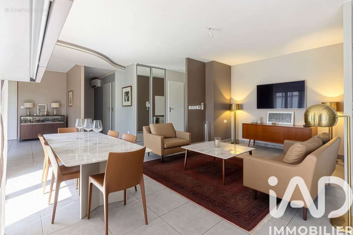 Photo 2 - Appartement à GENAS