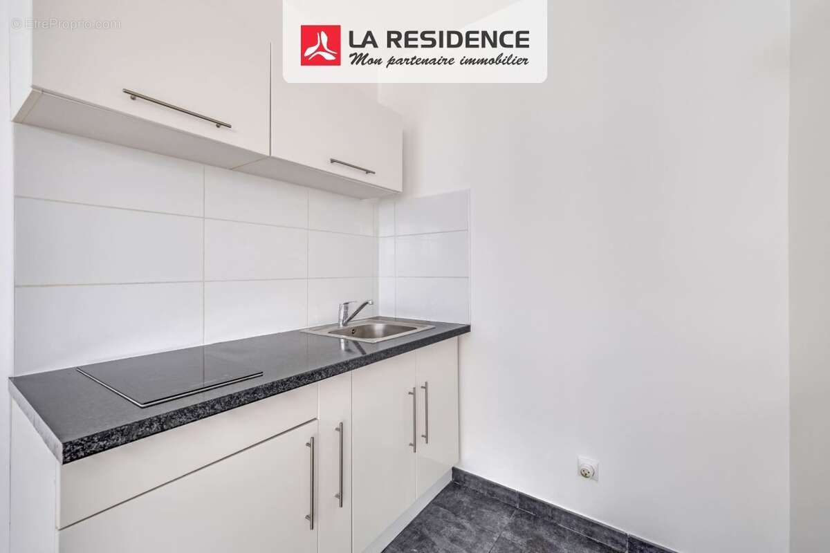 Appartement à PARIS-19E