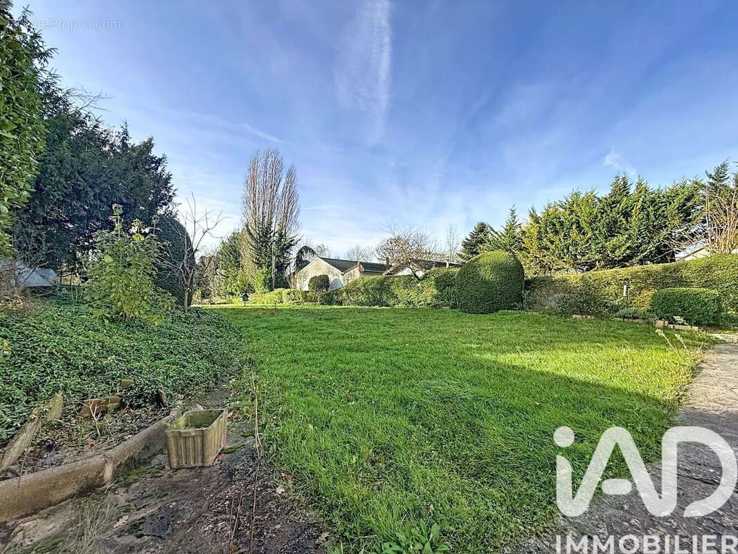 Photo 2 - Maison à MONTFERMEIL