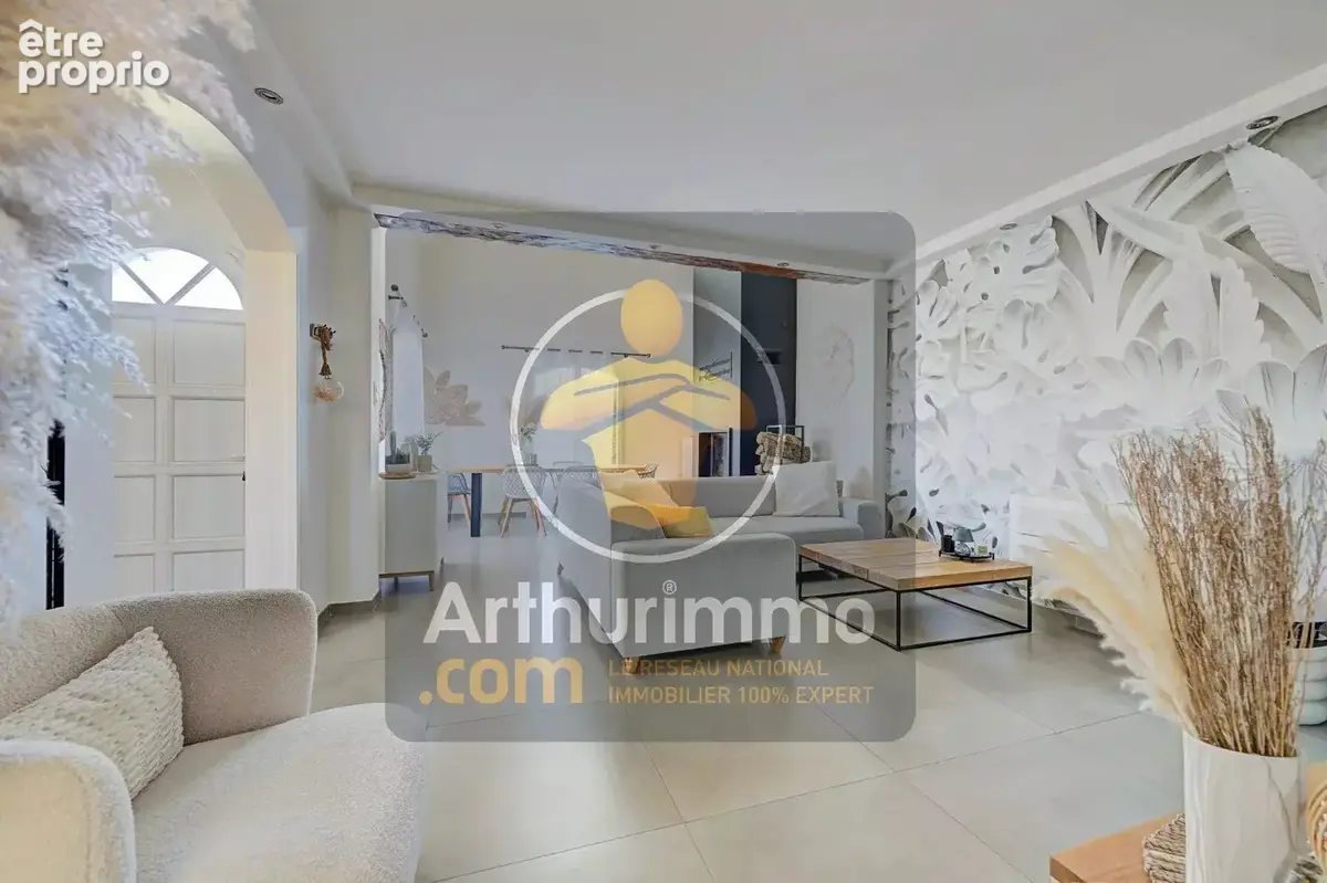 Photo Maison à Ormesson-Sur-Marne au prix de 548 000€