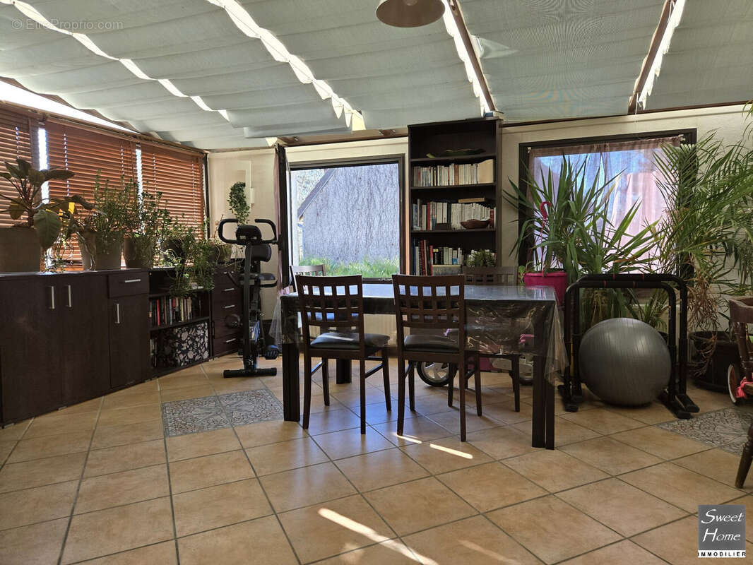 Maison à MAGNY-LES-HAMEAUX