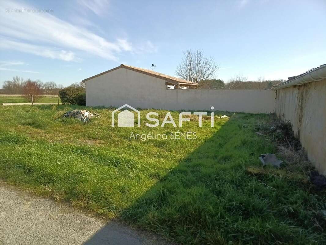 Photo 6 - Maison à BERSON