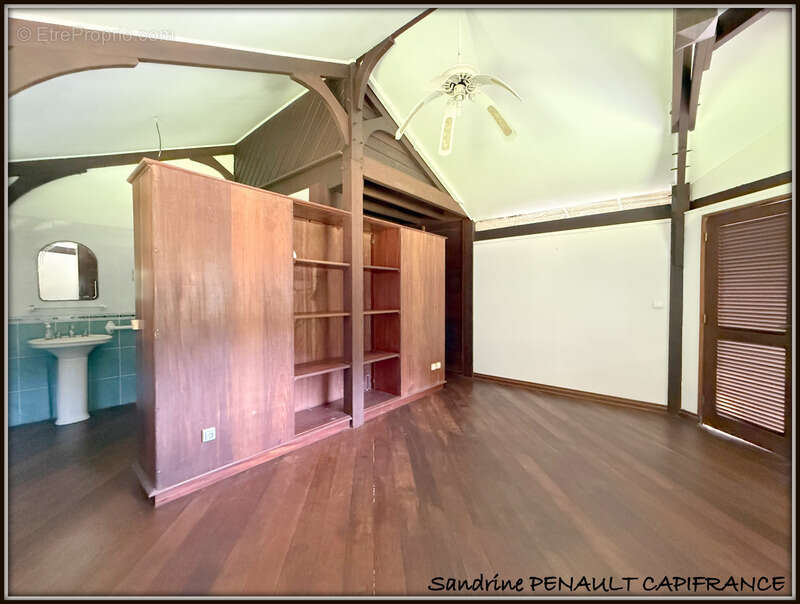 Maison à MONTSINERY-TONNEGRANDE