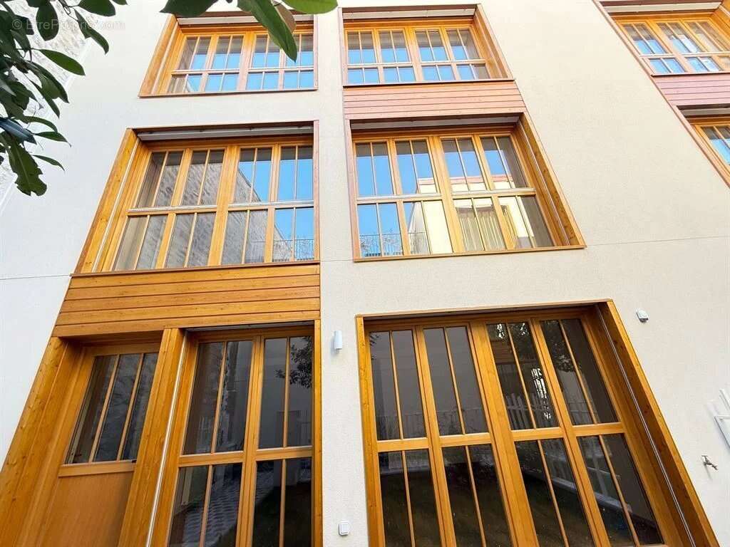 Appartement à PARIS-12E