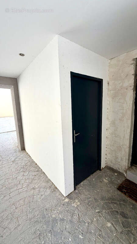 Appartement à SORGUES