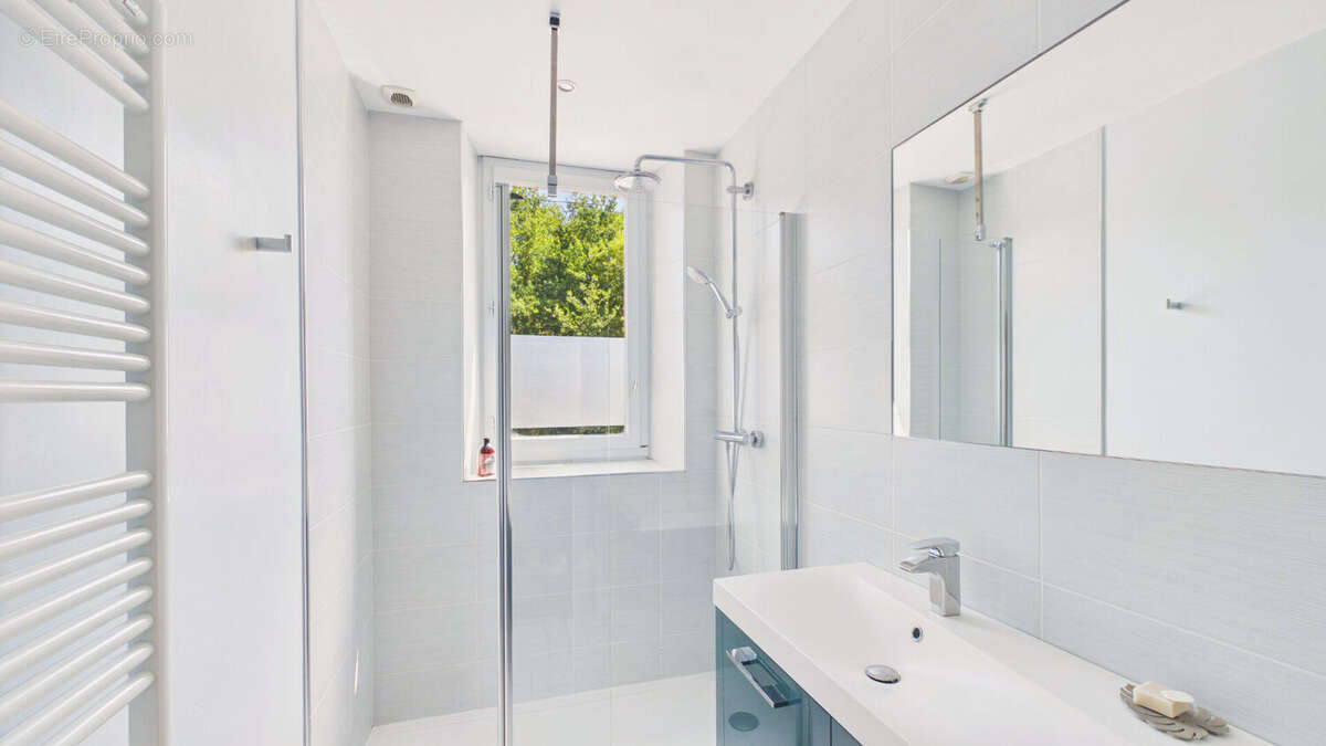 Grande maison en pierre t6 - photo 13