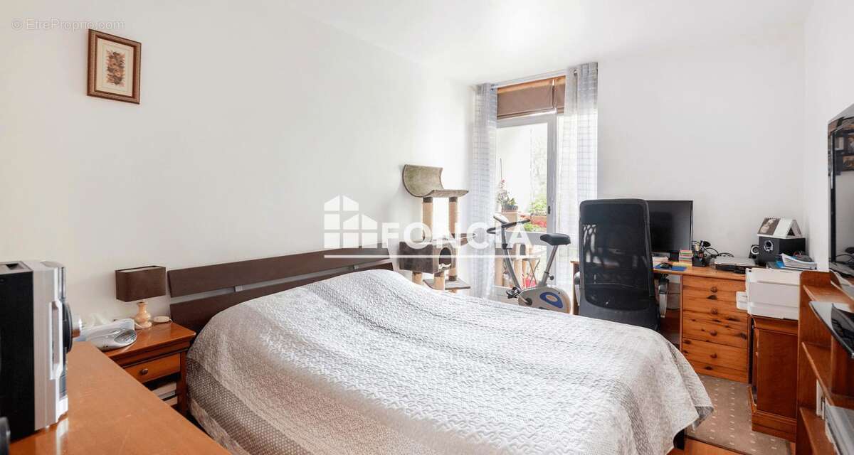 Appartement à SAINT-MICHEL-SUR-ORGE