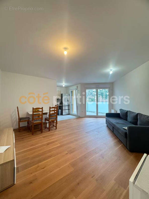 Appartement à SURESNES