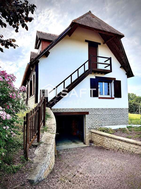 Photo 4 - Maison à LIVAROT