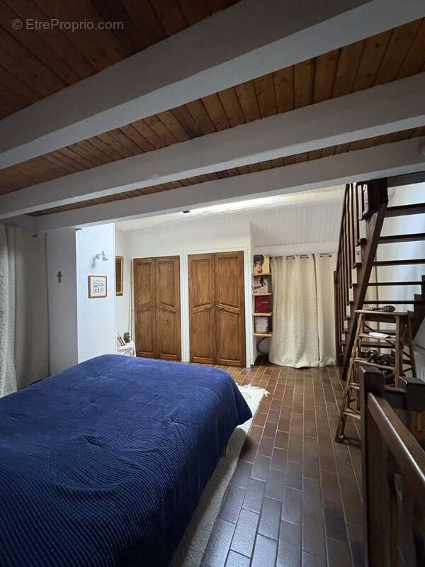 Appartement à SEYNE