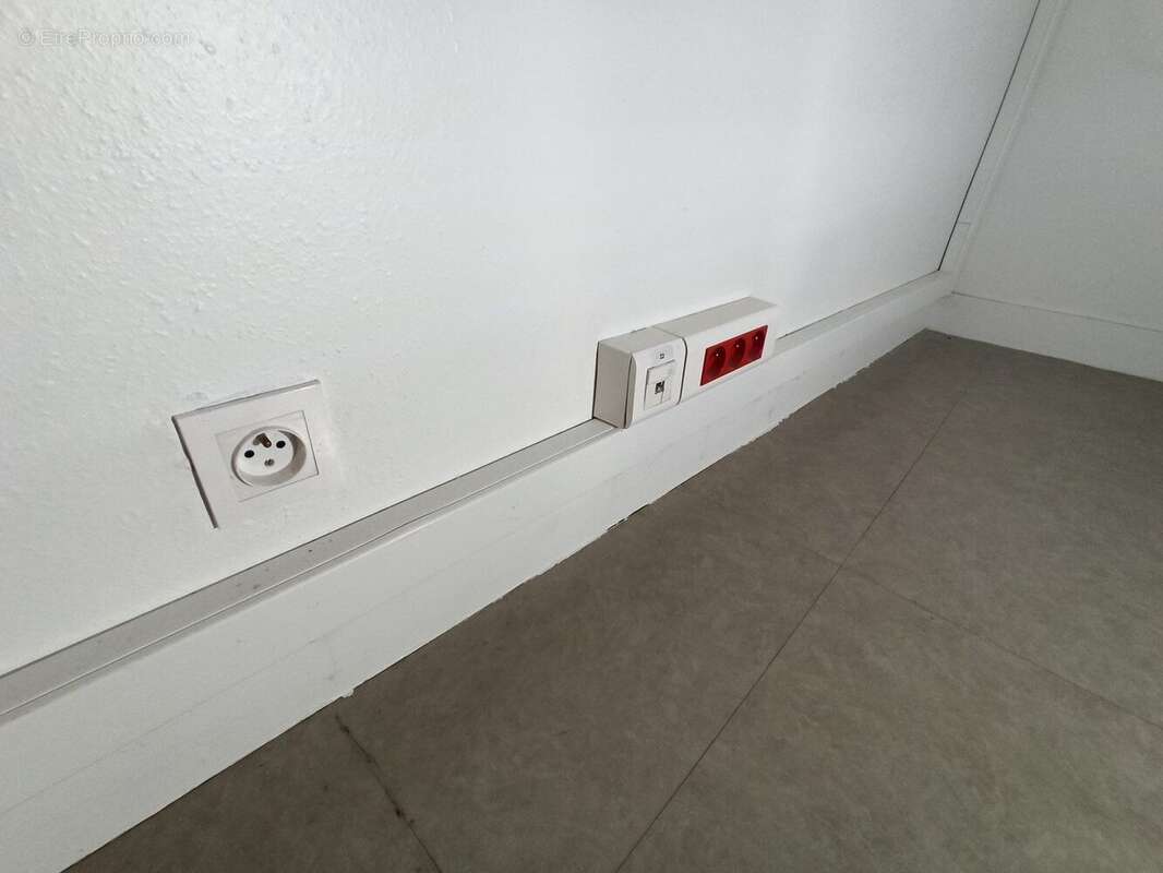 Autre à SAINT-JUNIEN