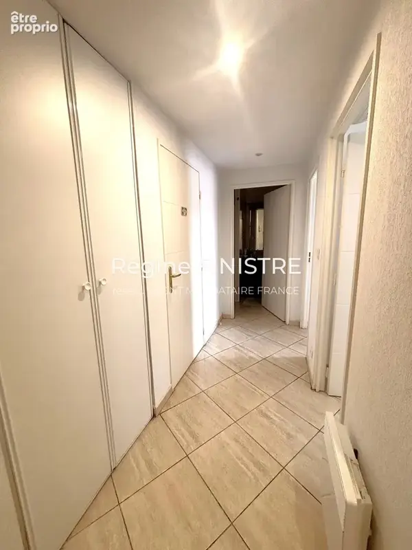 Exclusivité - draguignan appartement t3 de standing 70 m² avec terrasse et grand garage 18 m2 - photo 9