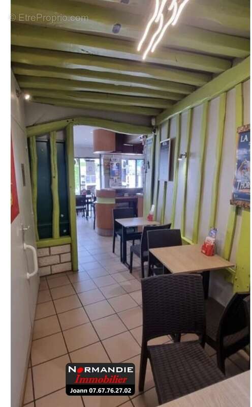 Commerce à MALAUNAY