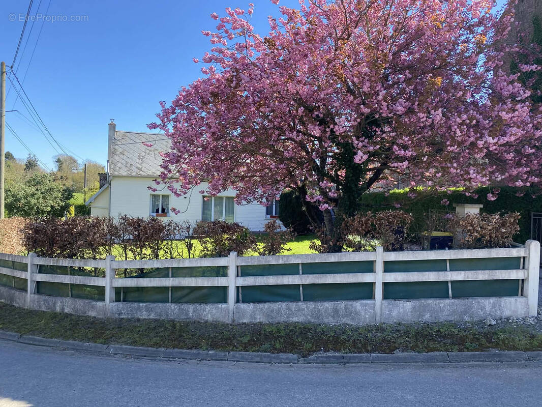 Maison à POIX-DE-PICARDIE