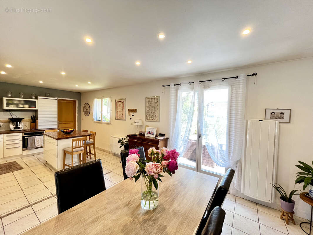 Maison à ROZAY-EN-BRIE