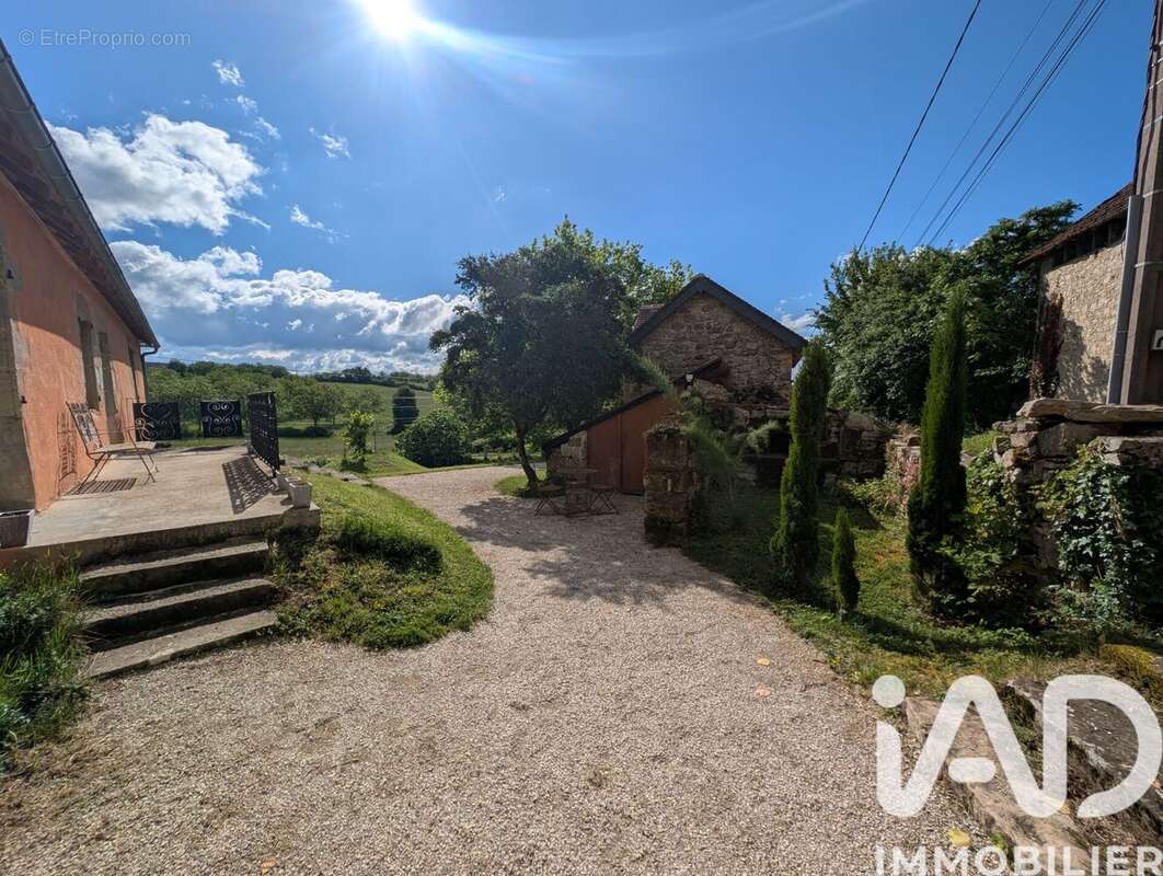 Maison 170 m² à Branceilles  - photo 4