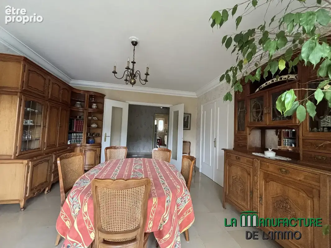 Saint etienne cours gustave nadaud - proche chavanelle - apartement t4 91,03m2 avec 2 grands balcons et cave - photo 12