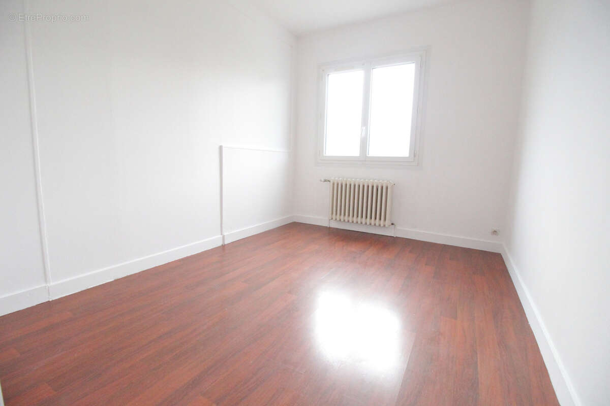 Appartement à MONNAIE